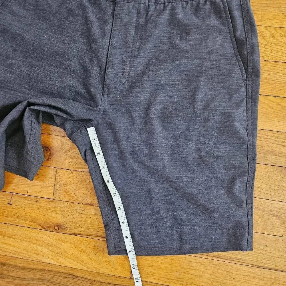 Faherty Mens Charcoal Gray All Day Shorts Size 30 9 Inch Inseam Stretch